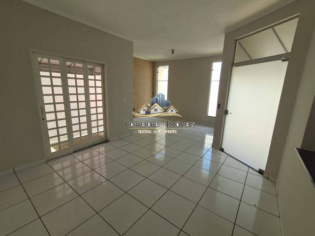 #5 - Casa para Venda em Mogi Guaçu - SP - 1